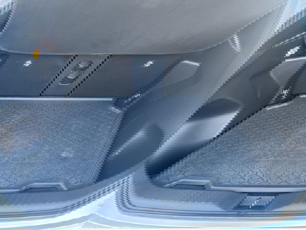 Toyota Yaris Cross usata a Catania (7)