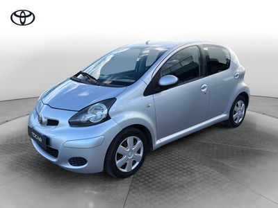 Toyota Aygo 1.0 12V VVT-i 5 porte del 2009 usata a Melilli
