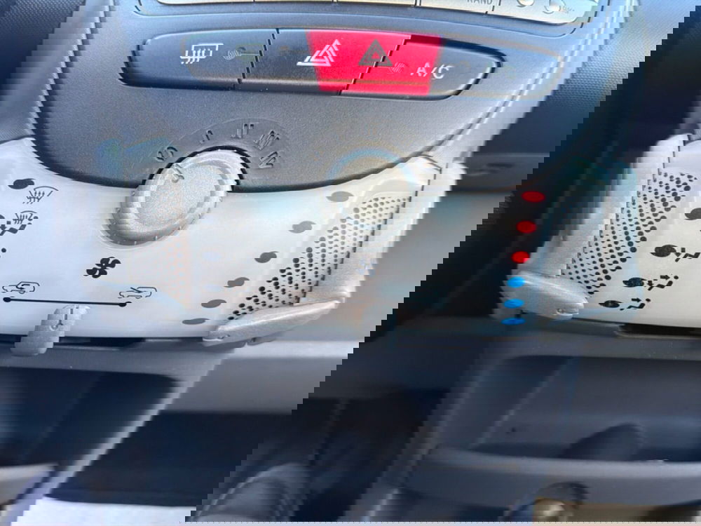 Toyota Aygo usata a Siracusa (13)