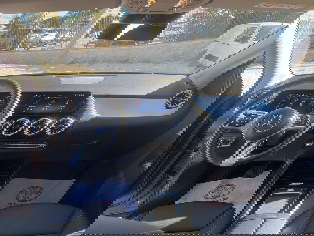 Mercedes-Benz GLA SUV usata a Catania (9)