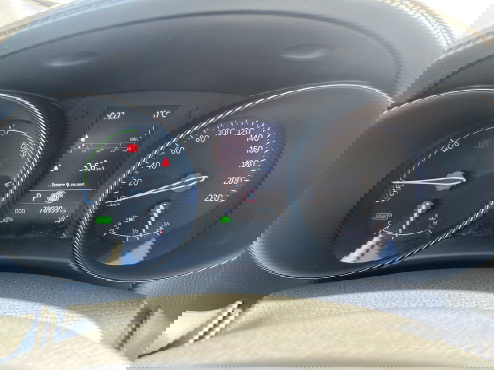 Toyota Toyota C-HR usata a Catania (12)