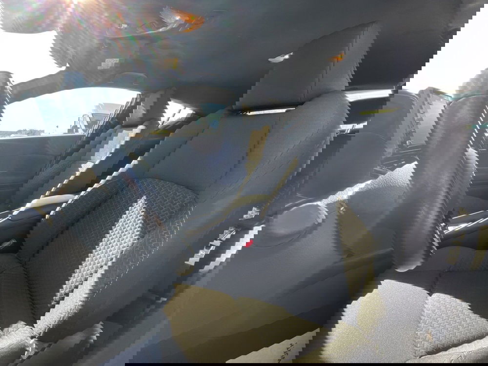 Toyota Toyota C-HR usata a Catania (9)