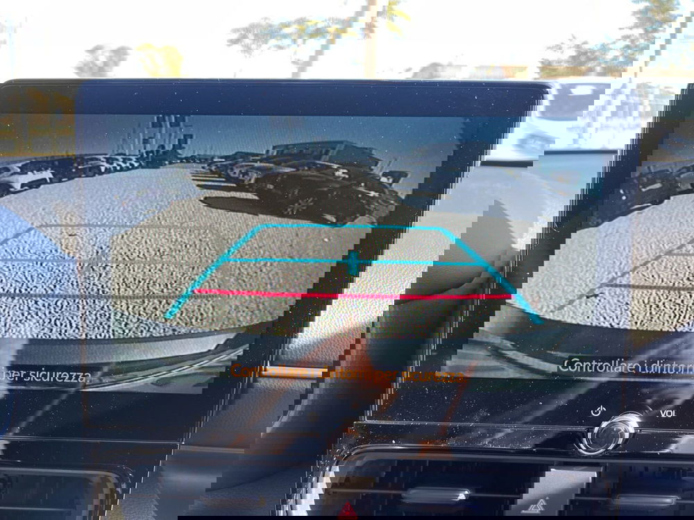 Toyota Yaris nuova a Catania (14)