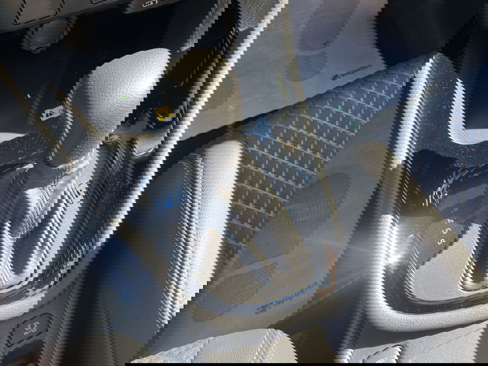 Toyota Yaris nuova a Catania (16)