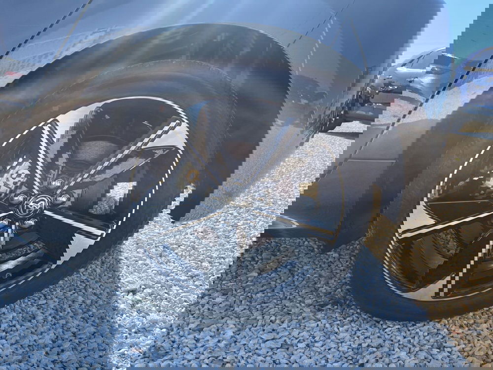 Toyota Yaris nuova a Catania (6)