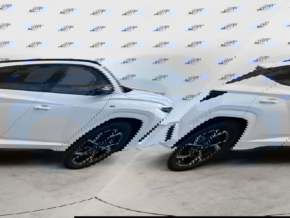 Hyundai Tucson nuova a Pistoia (6)