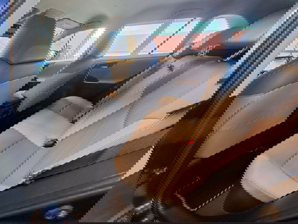 Toyota Rav4 usata a Cagliari (14)