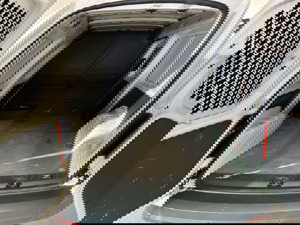 Volkswagen Veicoli Commerciali Caddy usata a Milano (7)