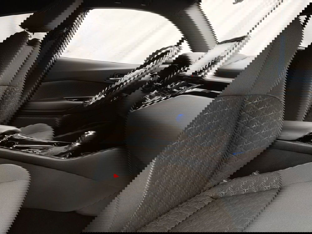 Toyota Toyota C-HR usata a Roma (6)