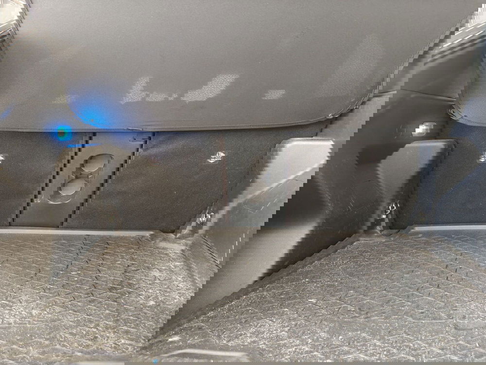 Toyota Yaris Cross usata a Roma (13)