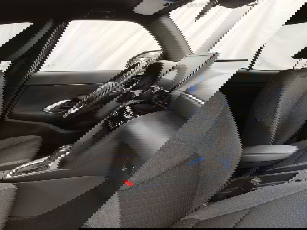 Toyota Yaris Cross usata a Roma (6)