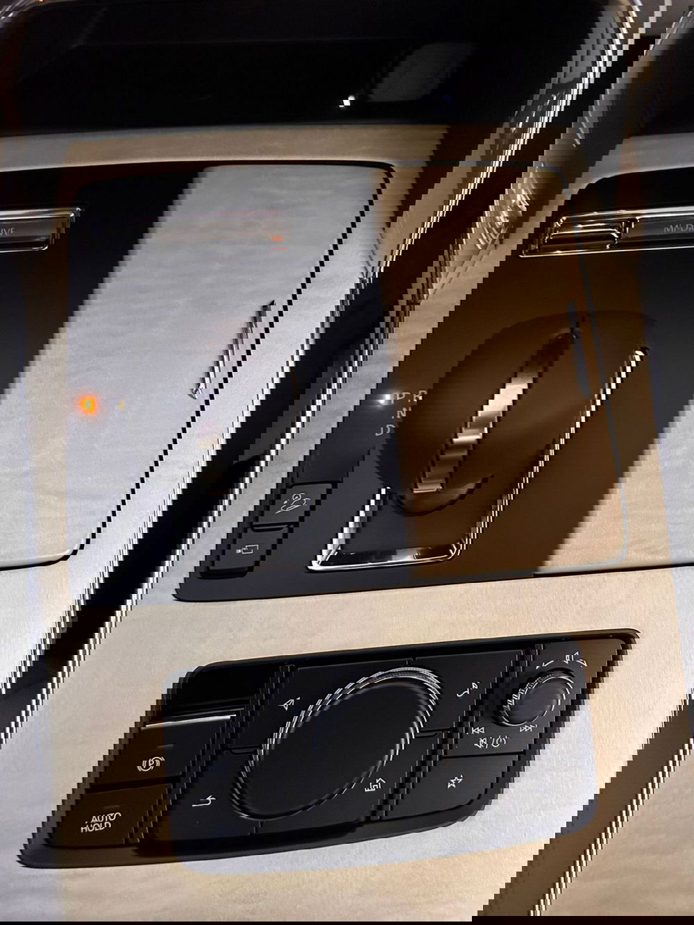 Mazda CX-80 nuova a Pavia (16)