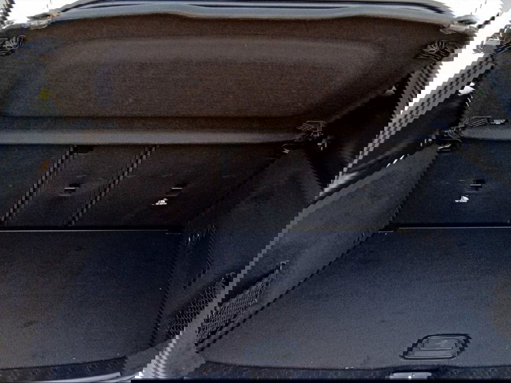 Mercedes-Benz GLA SUV usata a Firenze (16)