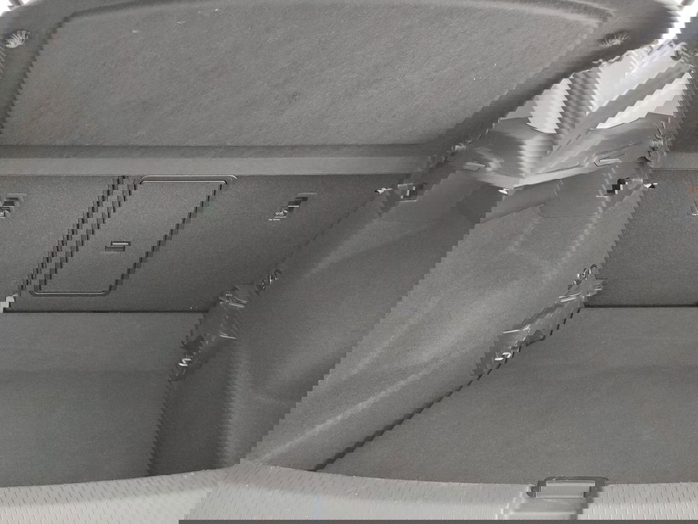 Volkswagen T-Roc usata a Palermo (16)