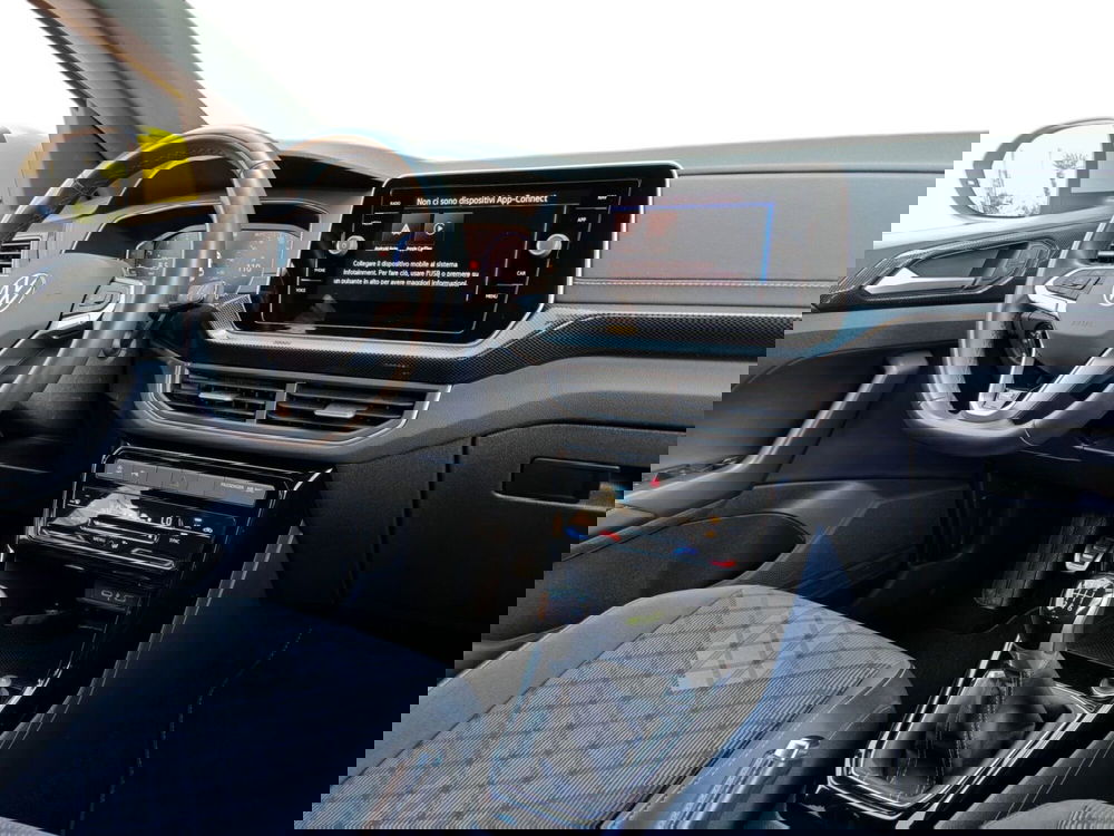 Volkswagen T-Cross usata a Palermo (9)