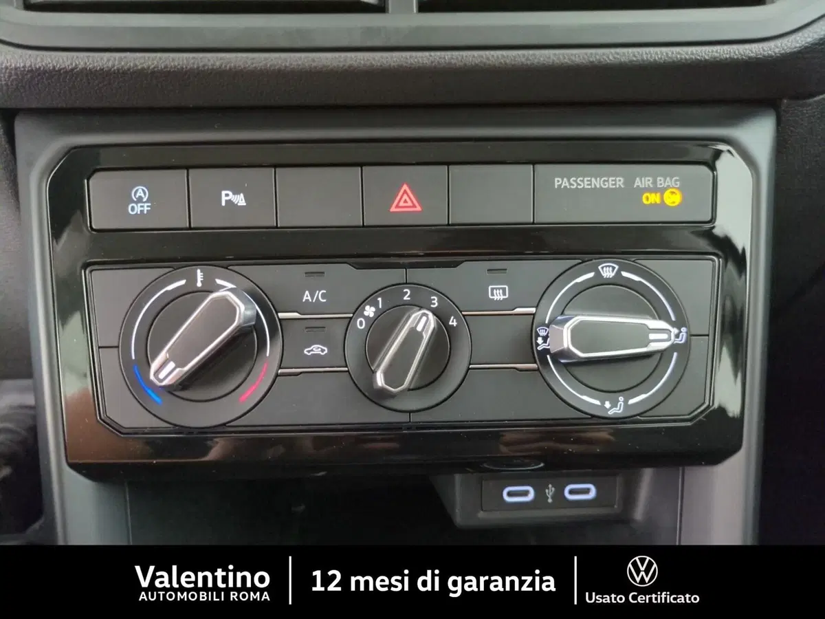 Volkswagen T-Cross usata a Roma (18)