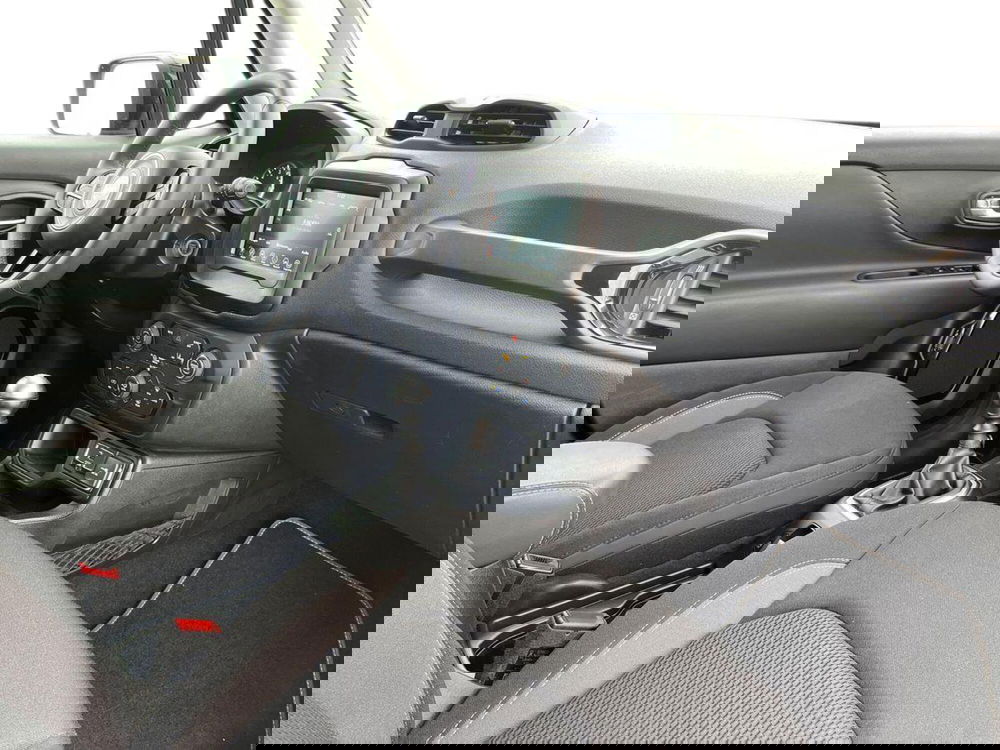 Jeep Renegade usata a Bari (19)