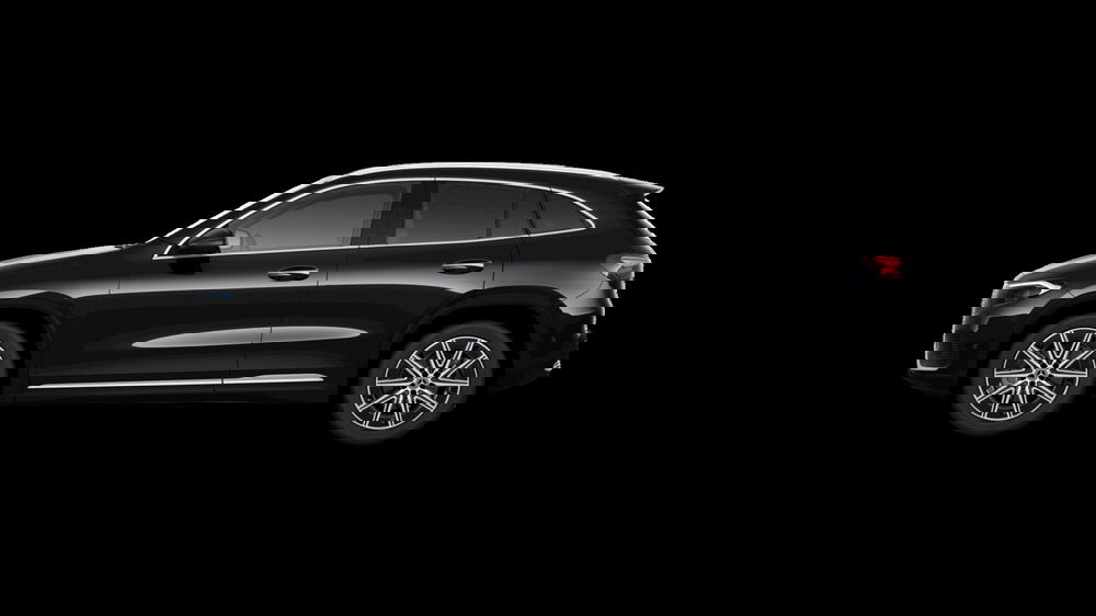 Mercedes-Benz EQA nuova a Milano (2)
