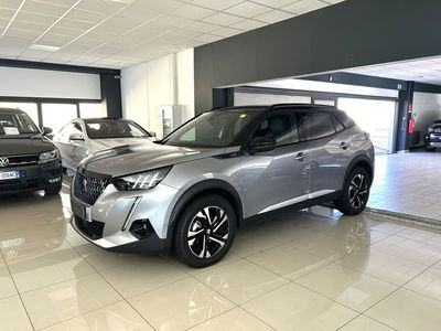 Peugeot 2008 1.2 puretech GT s&amp;s 130cv eat8 del 2022 usata a Ferrara