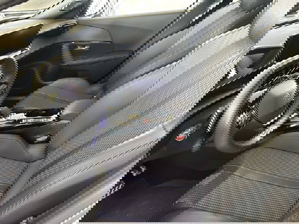 Peugeot 2008 usata a Ferrara (8)