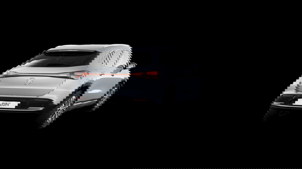 Mercedes-Benz EQA nuova a Milano (4)