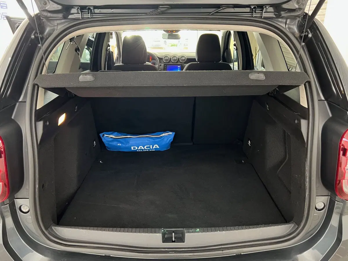 Dacia Duster usata a Bari (11)