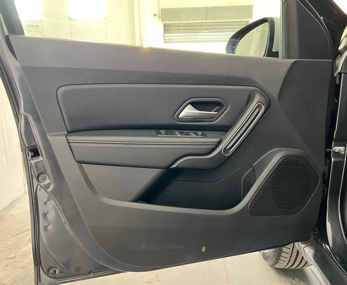 Dacia Duster usata a Bari (12)