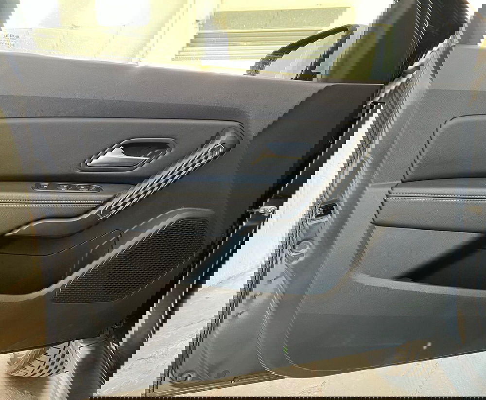 Dacia Duster usata a Bari (12)