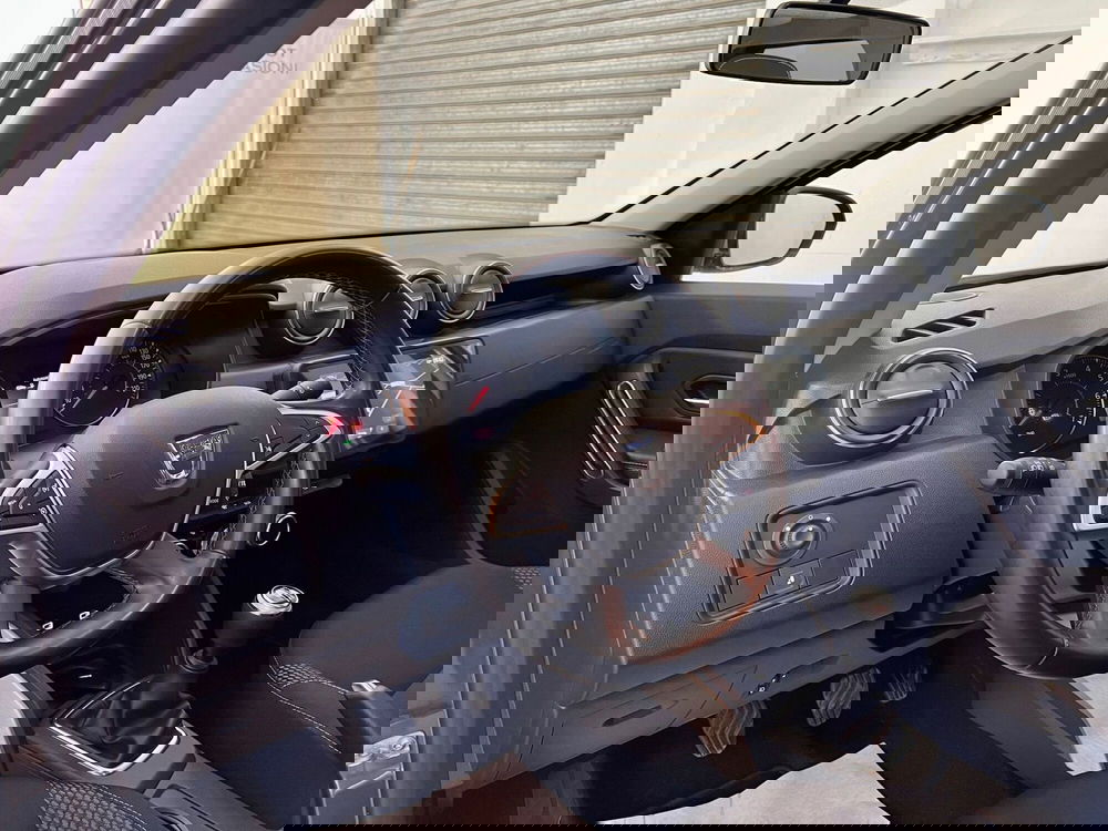 Dacia Duster usata a Bari (14)