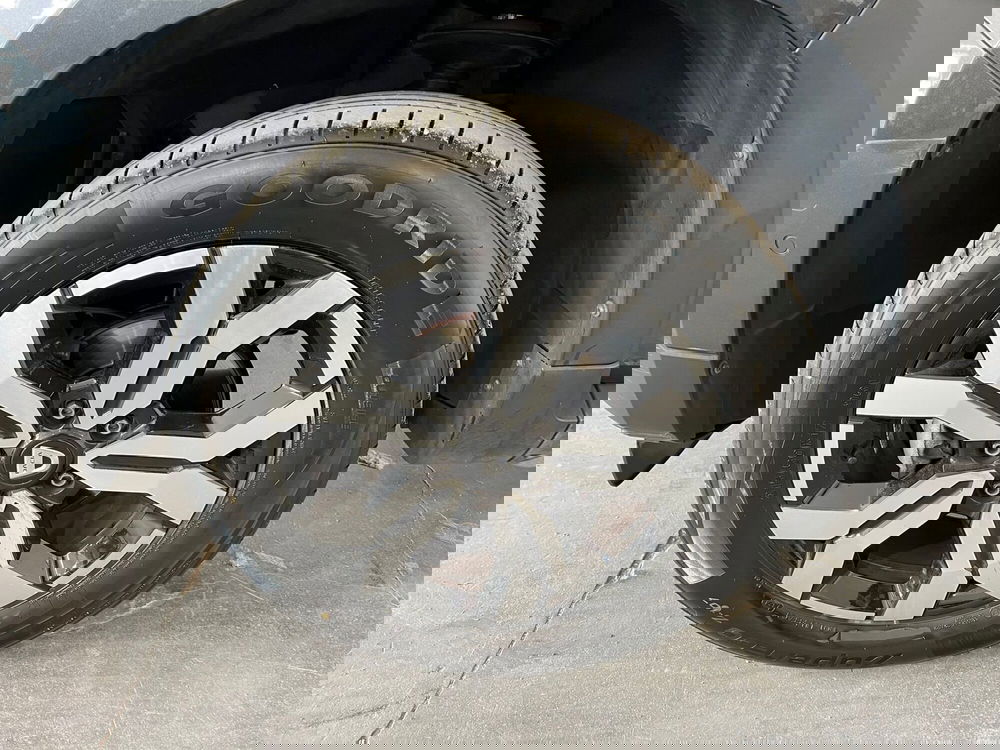 Dacia Duster usata a Bari (6)