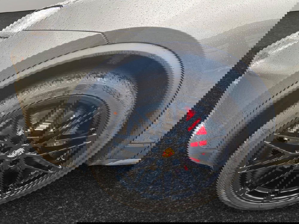 Porsche Macan usata a Chieti (16)