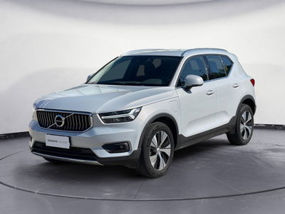 Volvo XC40 T4 Recharge Plug-in Hybrid Inscription Expression del 2021 usata a Como