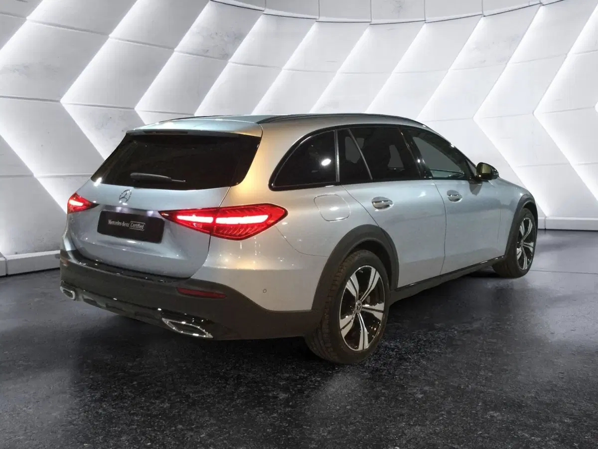 Mercedes-Benz Classe C Station Wagon usata a Caserta (5)