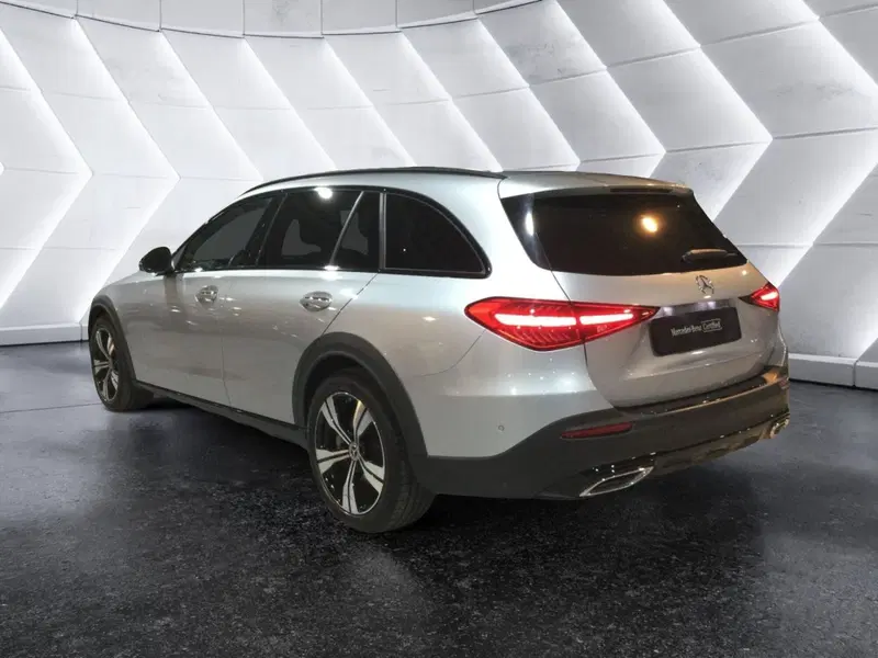 Mercedes-Benz Classe C Station Wagon usata a Caserta (7)