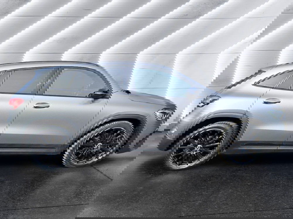 Mercedes-Benz GLA SUV usata a Salerno (4)