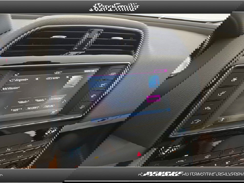 Jaguar XE usata a Bologna (20)