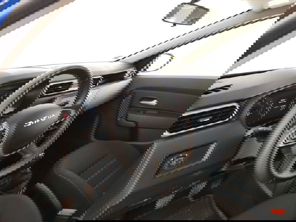 Dacia Duster usata a Massa-Carrara (8)