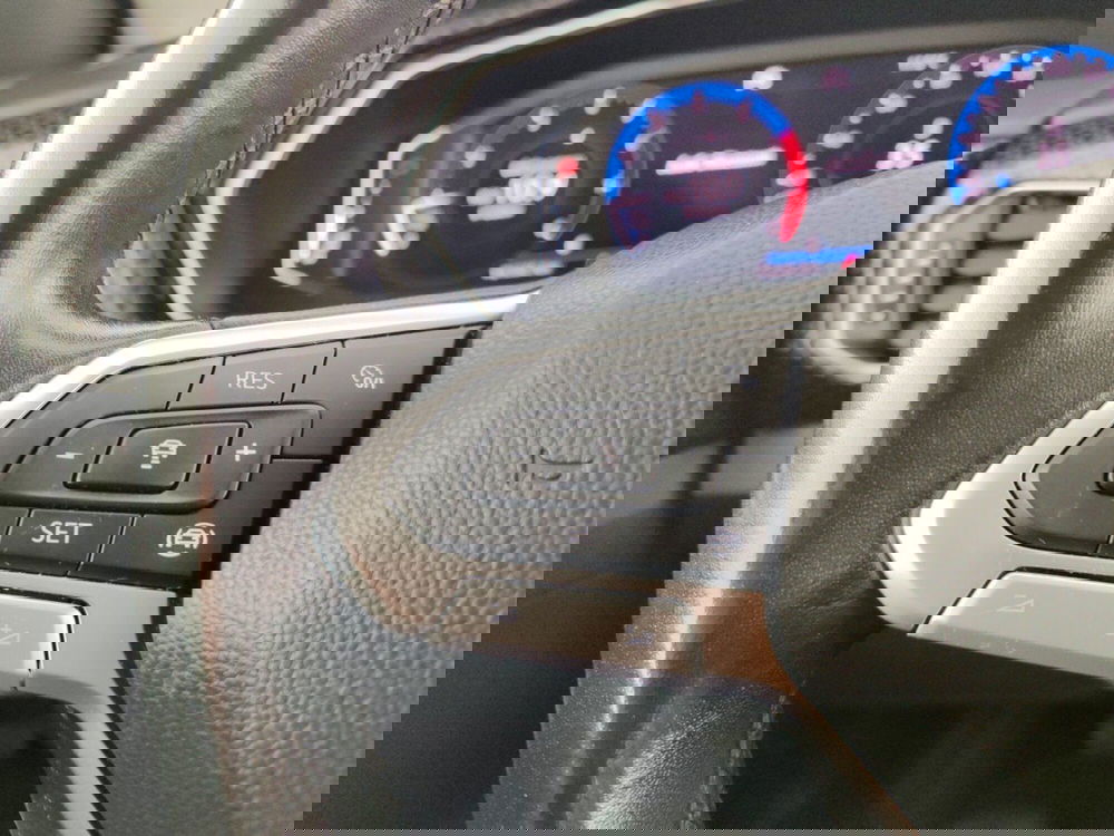 Volkswagen T-Cross usata a Massa-Carrara (14)