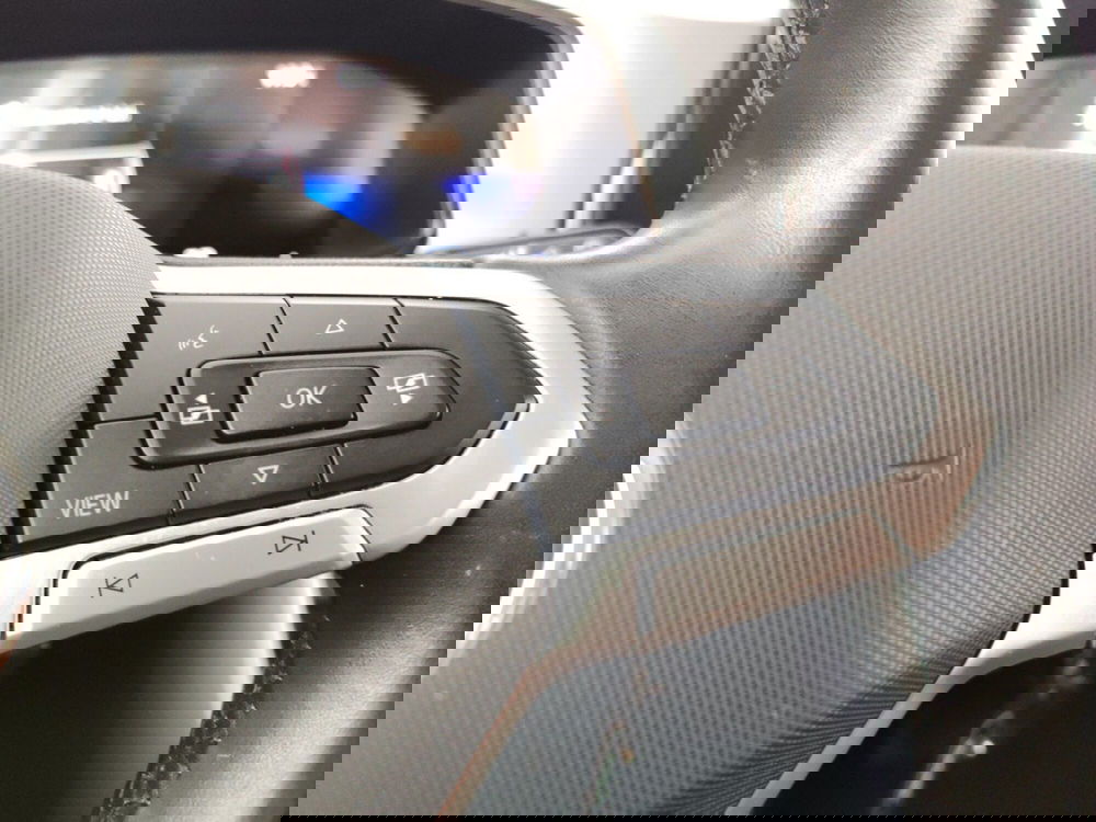 Volkswagen T-Roc usata a Massa-Carrara (13)