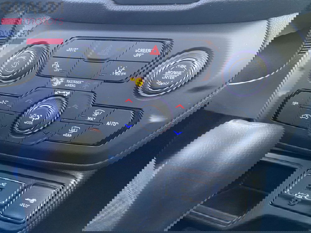 Jeep Renegade usata a Modena (7)