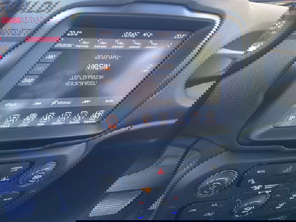 Jeep Renegade usata a Modena (9)