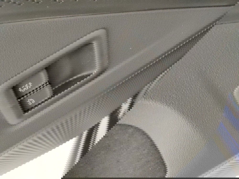 Volkswagen Tayron usata a Napoli (12)