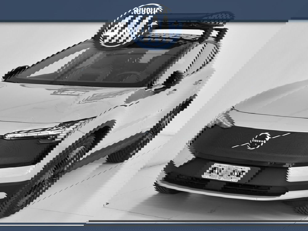 Volvo EX30 Cross Country nuova a Prato