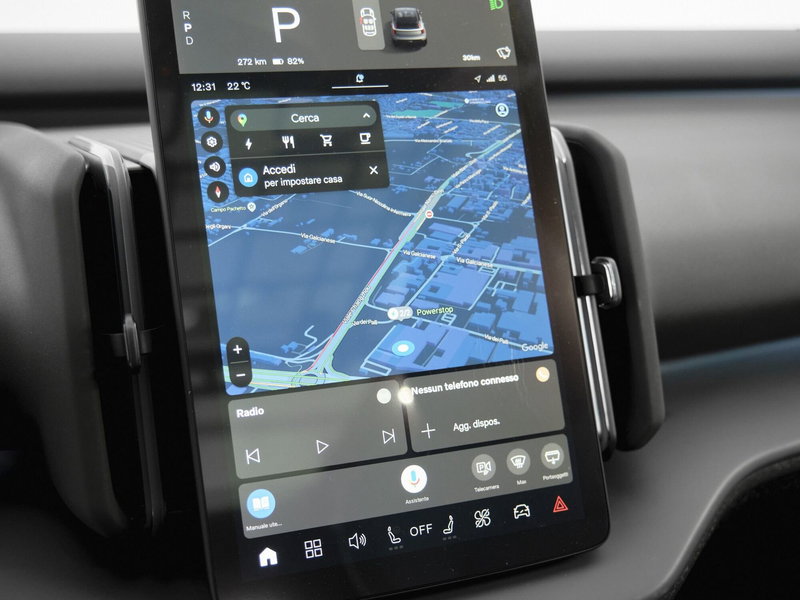 Volvo EX30 Cross Country nuova a Prato (14)