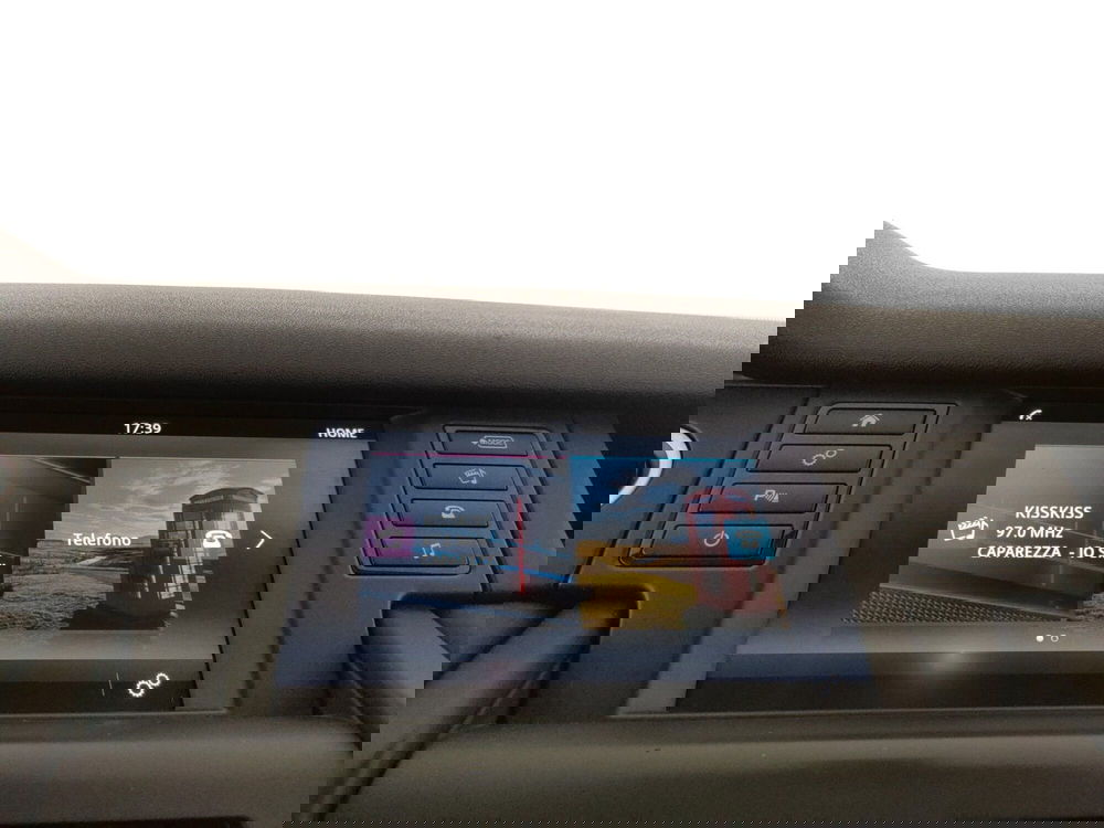 Land Rover Discovery Sport usata a Napoli (17)