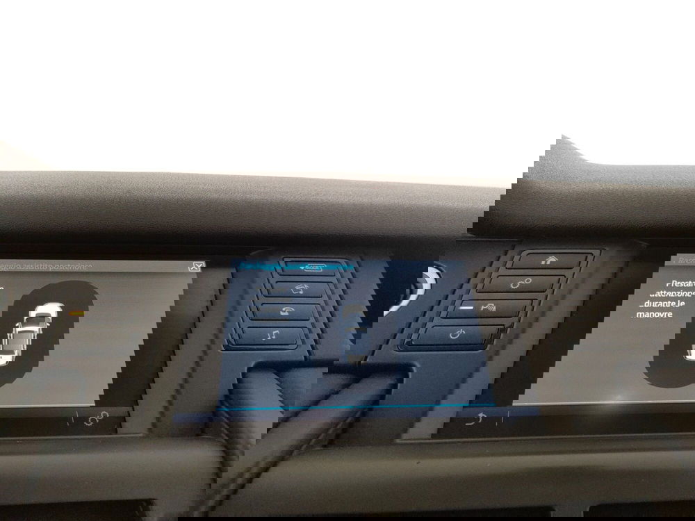 Land Rover Discovery Sport usata a Napoli (18)