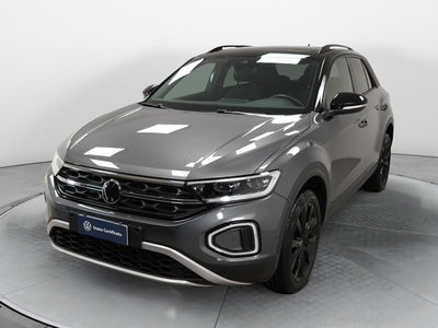 Volkswagen T-Roc 2.0 tdi Style 115cv del 2022 usata a Carnago