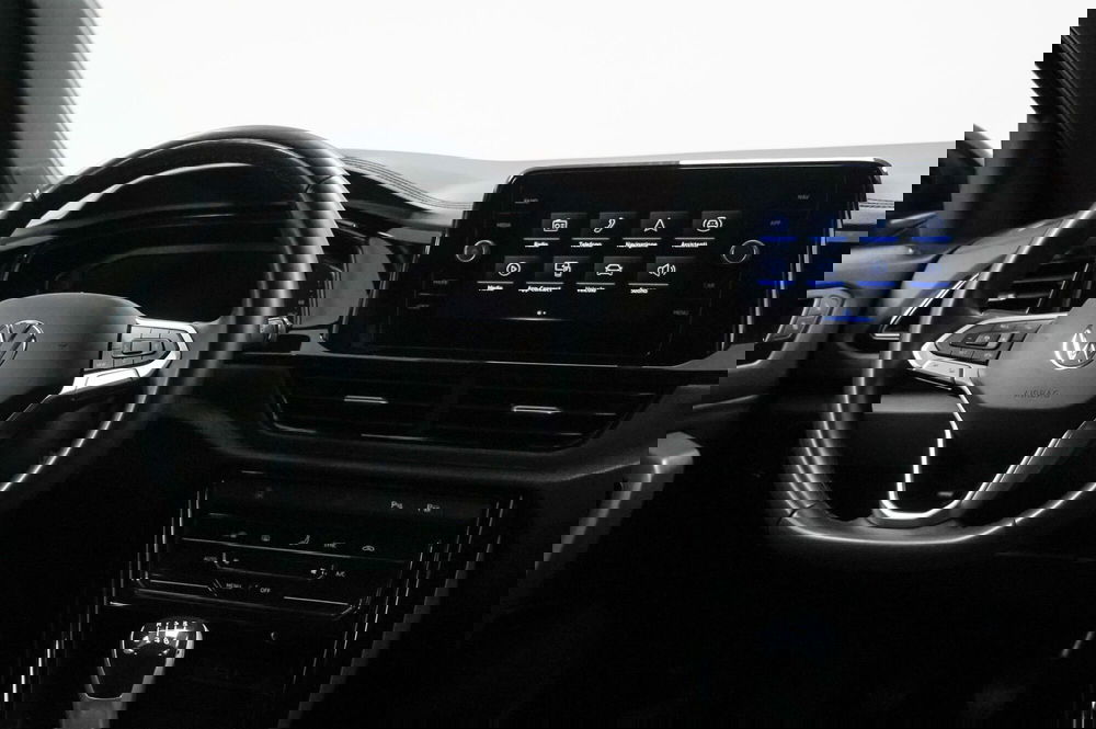 Volkswagen T-Roc usata a Varese (13)