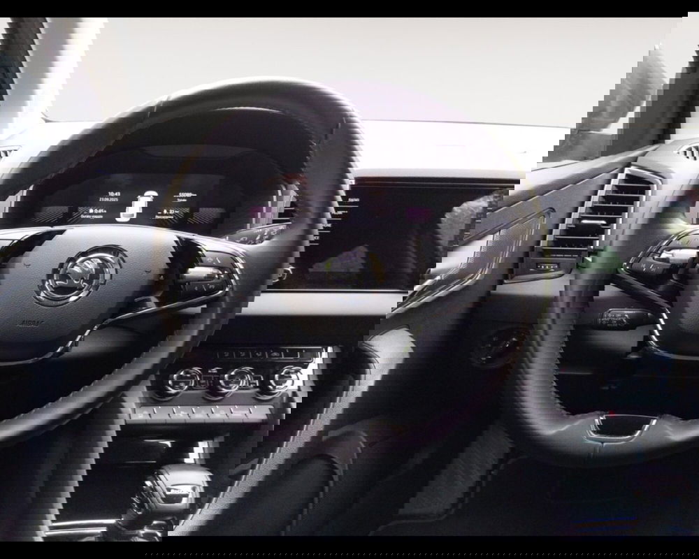 Skoda Karoq usata a Ravenna (12)