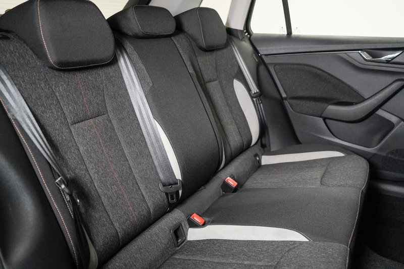 Skoda Kamiq usata a Varese (12)